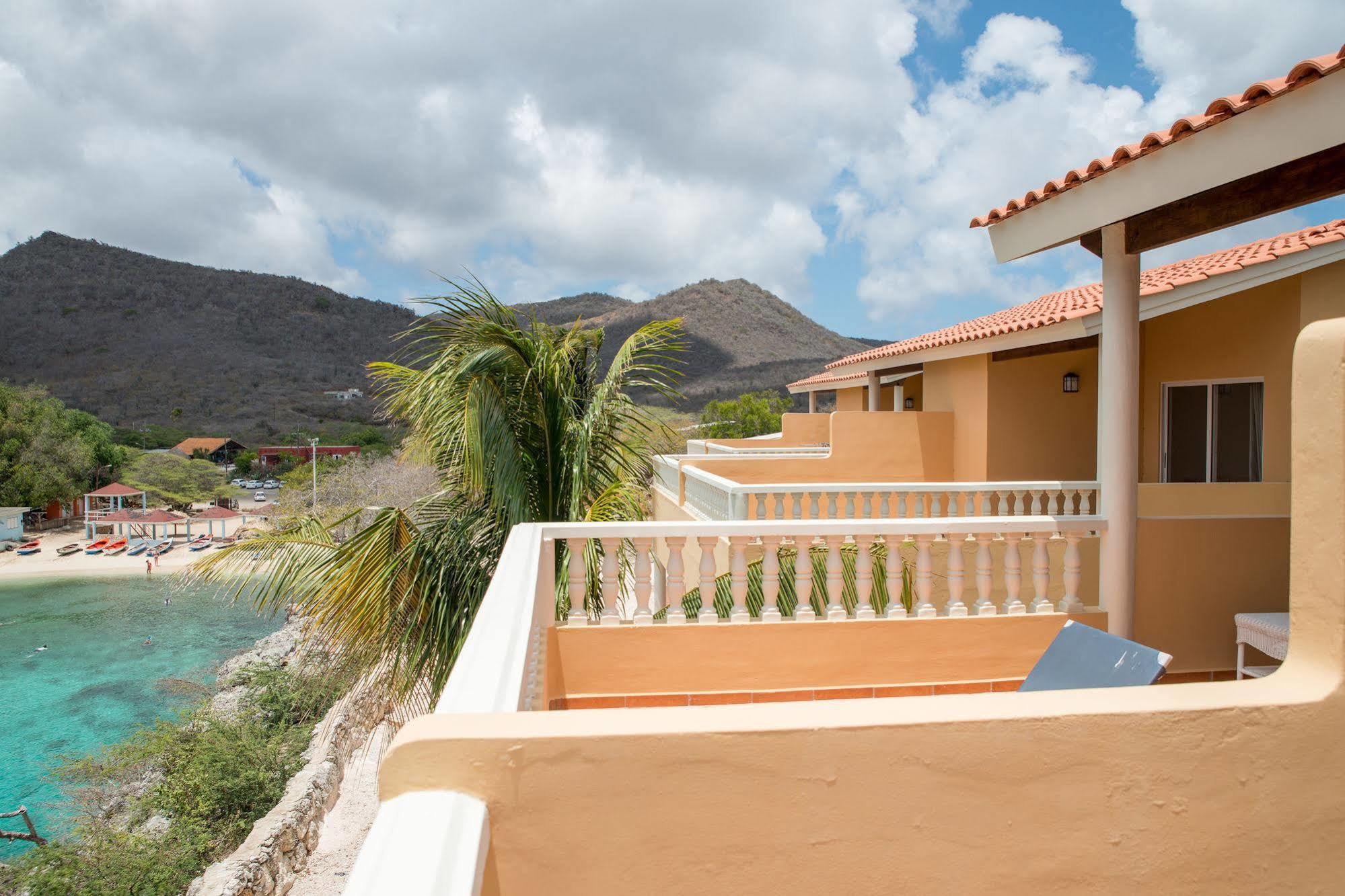 Lagun Blou Dive And Beach Resort Eksteriør billede