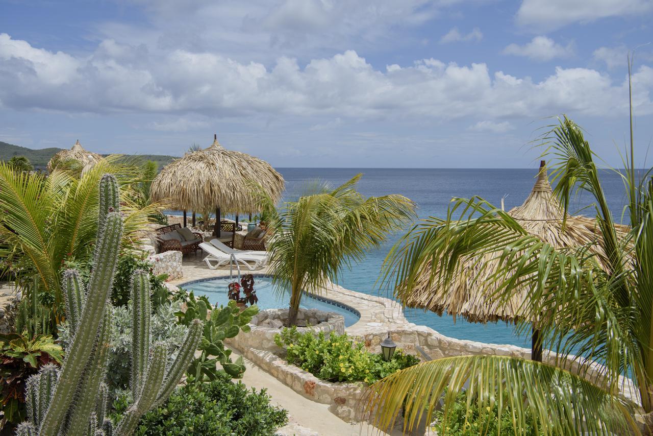 Lagun Blou Dive And Beach Resort Eksteriør billede